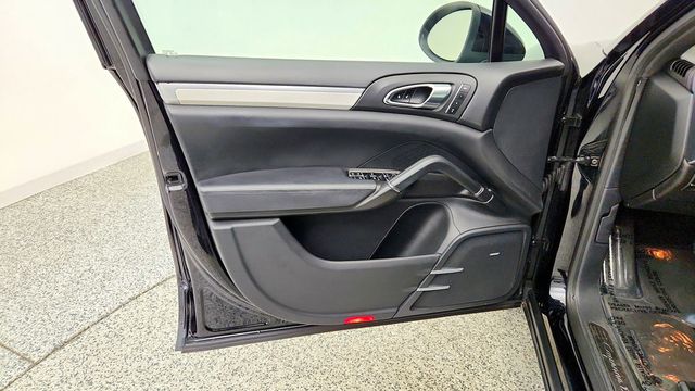 2013 Porsche Cayenne AWD 4dr Turbo - 23089768 - 10