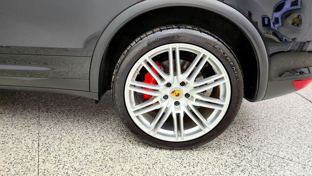 2013 Porsche Cayenne AWD 4dr Turbo - 23089768 - 8