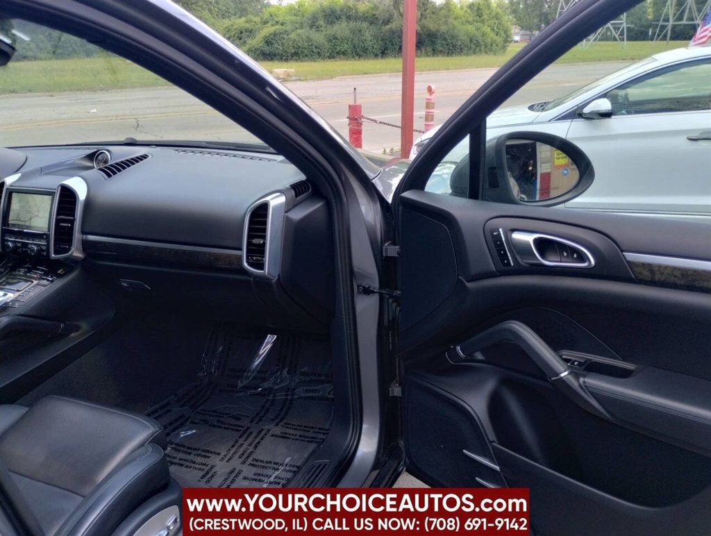 2013 Porsche Cayenne Base AWD 4dr SUV - 22880323 - 16