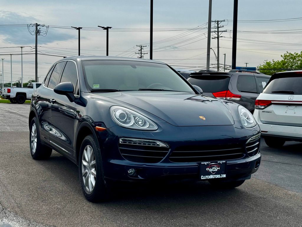 2013 Porsche Cayenne Base Trim - 23025609 - 2