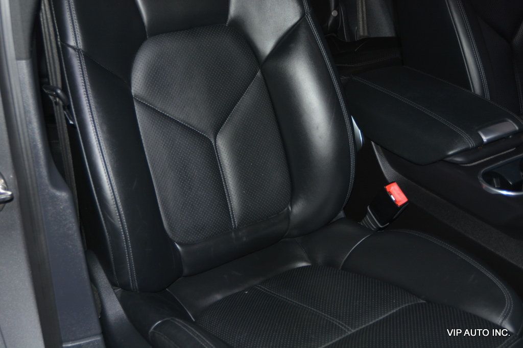 2013 Porsche Cayenne Base Trim - 22917751 - 15