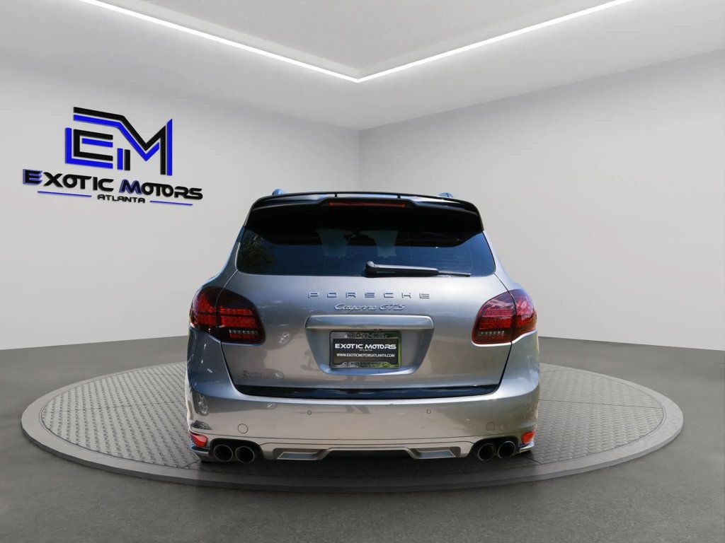 2013 Porsche Cayenne GTS photo 4
