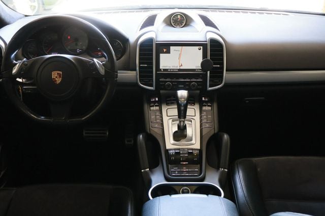2013 Porsche Cayenne CAYENNE GTS, QUAD EXHAUST, NAVI, SPOILER, BLUETOOTH, 21" WHEELS! - 22906720 - 45
