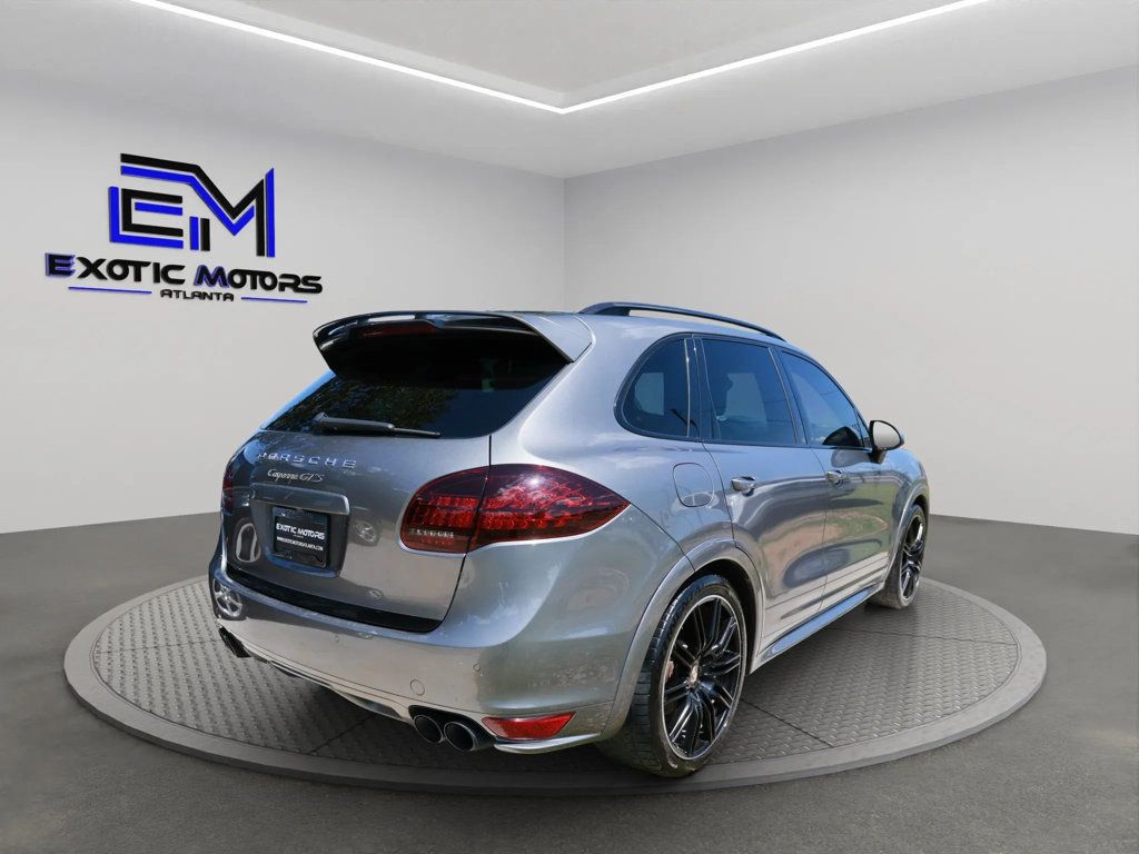 2013 Porsche Cayenne GTS photo 5