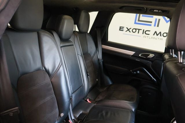 2013 Porsche Cayenne CAYENNE GTS, QUAD EXHAUST, NAVI, SPOILER, BLUETOOTH, 21" WHEELS! - 22906720 - 55