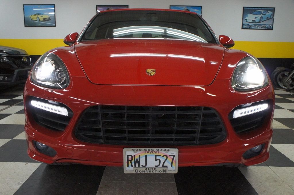 2013 Porsche Cayenne GTS - 22112658 - 9