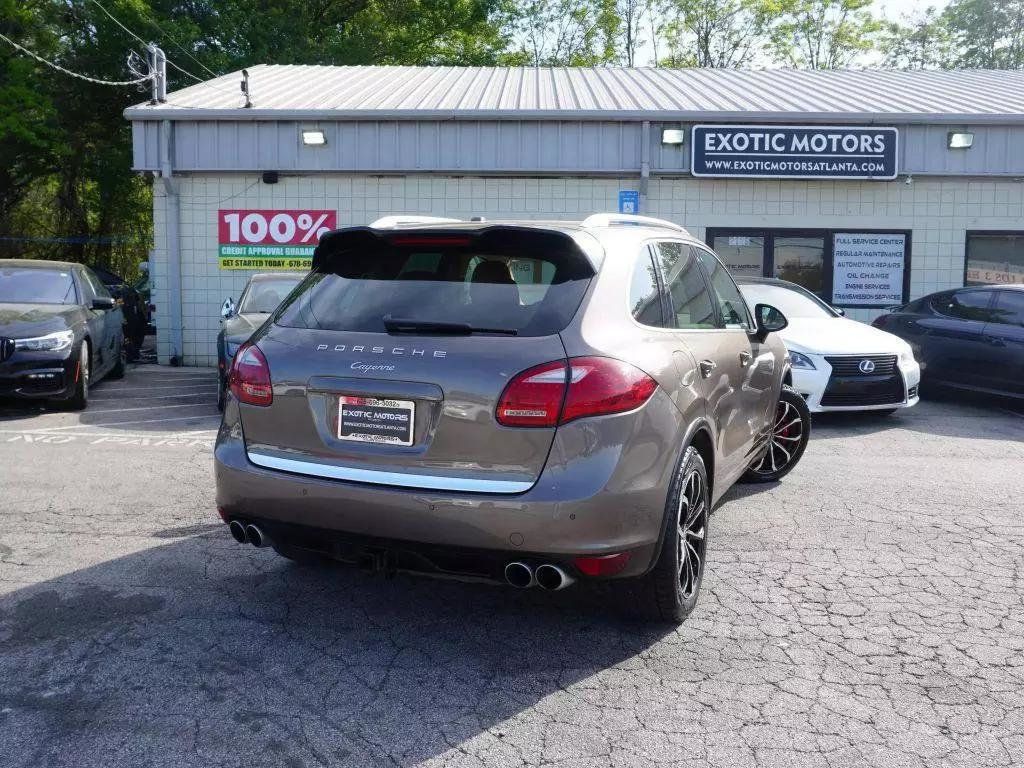 2013 Porsche Cayenne TURBO, BACKUP CAM, PANO ROOF, WOODGRAIN, TOUCHSCREEN INFOTMNT!!! - 22395999 - 10