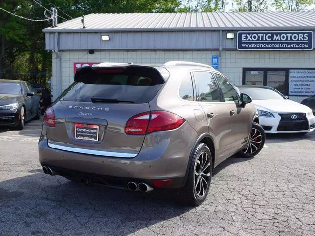 2013 Porsche Cayenne TURBO, BACKUP CAM, PANO ROOF, WOODGRAIN, TOUCHSCREEN INFOTMNT!!! - 22395999 - 11