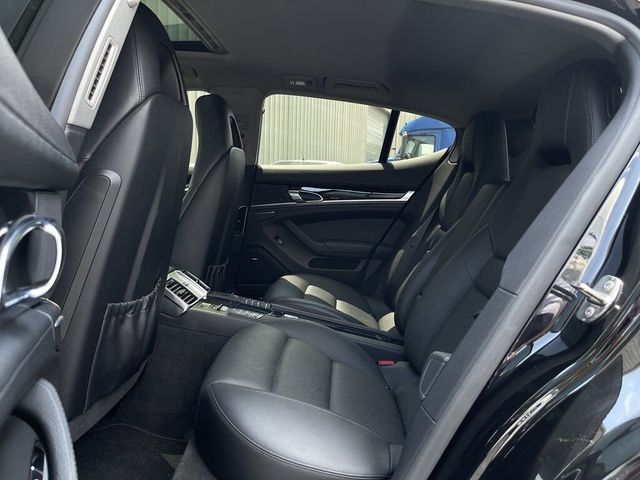 2013 Porsche Panamera 2 - 21469197 - 32