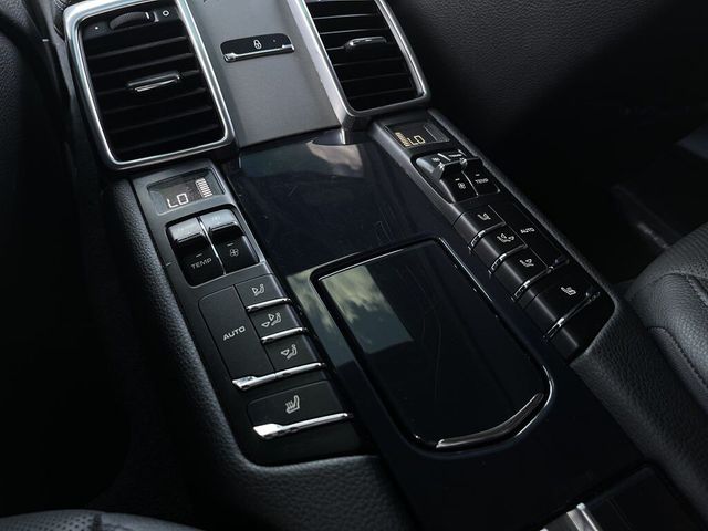 2013 Porsche Panamera 2 - 21469197 - 33