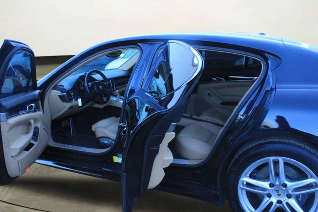 2013 Porsche Panamera 4 AWD 4dr Sedan - 23003239 - 5