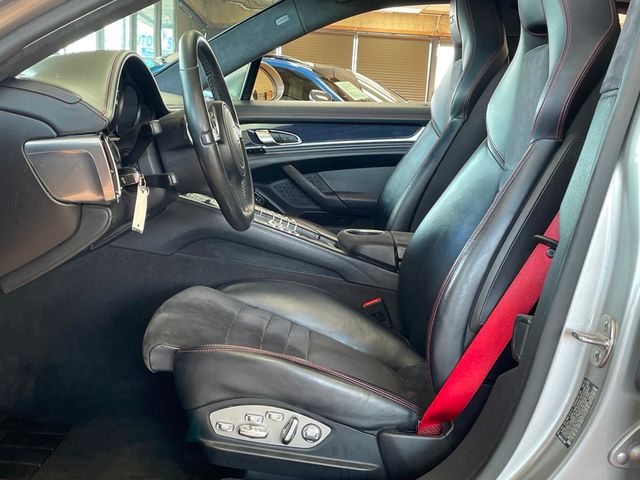 2013 Porsche Panamera 4dr Hatchback GTS - 23009250 - 10