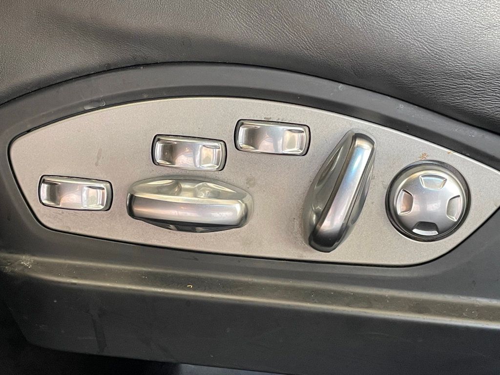 2013 Porsche Panamera 4dr Hatchback GTS - 23009250 - 11