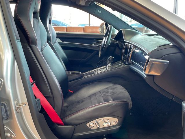 2013 Porsche Panamera 4dr Hatchback GTS - 23009250 - 27