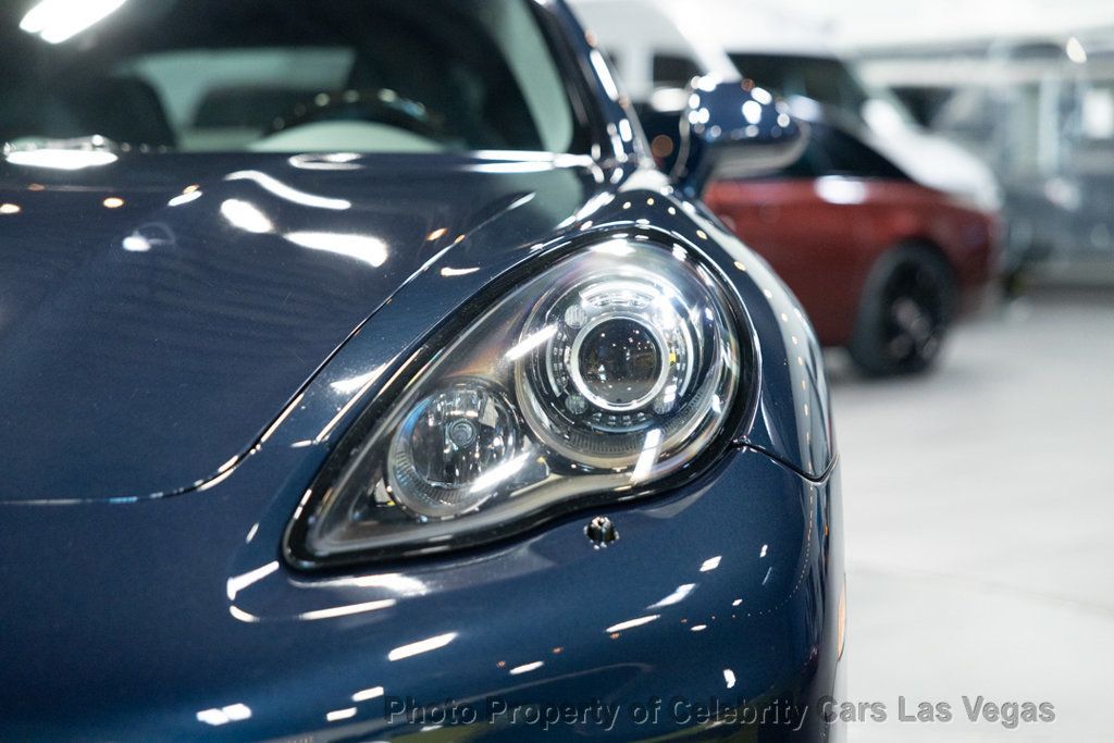 2013 Porsche Panamera 4dr Hatchback GTS - 22953934 - 14