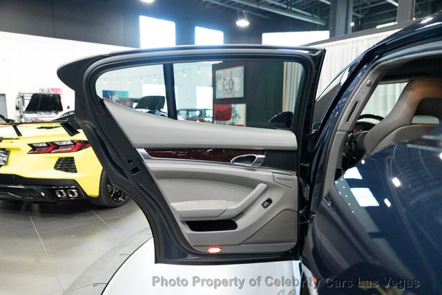 2013 Porsche Panamera 4dr Hatchback GTS - 22953934 - 22