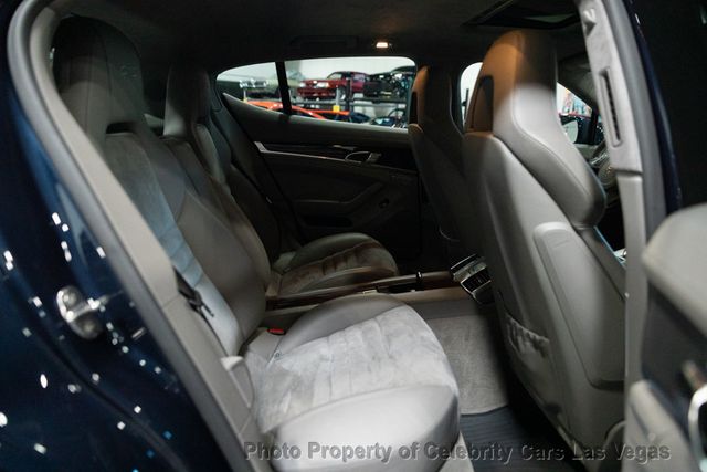 2013 Porsche Panamera 4dr Hatchback GTS - 22953934 - 30