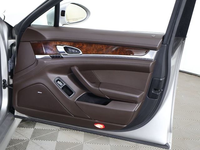 2013 Porsche Panamera Turbo - 23036611 - 24