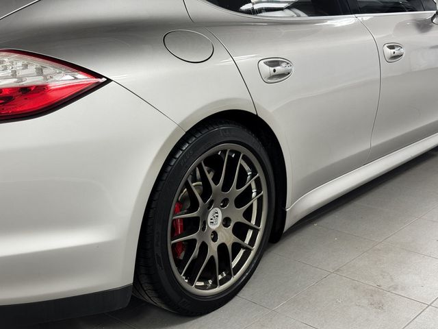 2013 Porsche Panamera V8 TWIN TURBO 500 H.P. AWD - 23086790 - 9