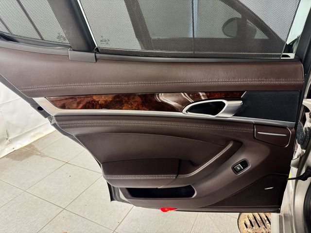 2013 Porsche Panamera V8 TWIN TURBO 500 H.P. AWD - 23086790 - 18