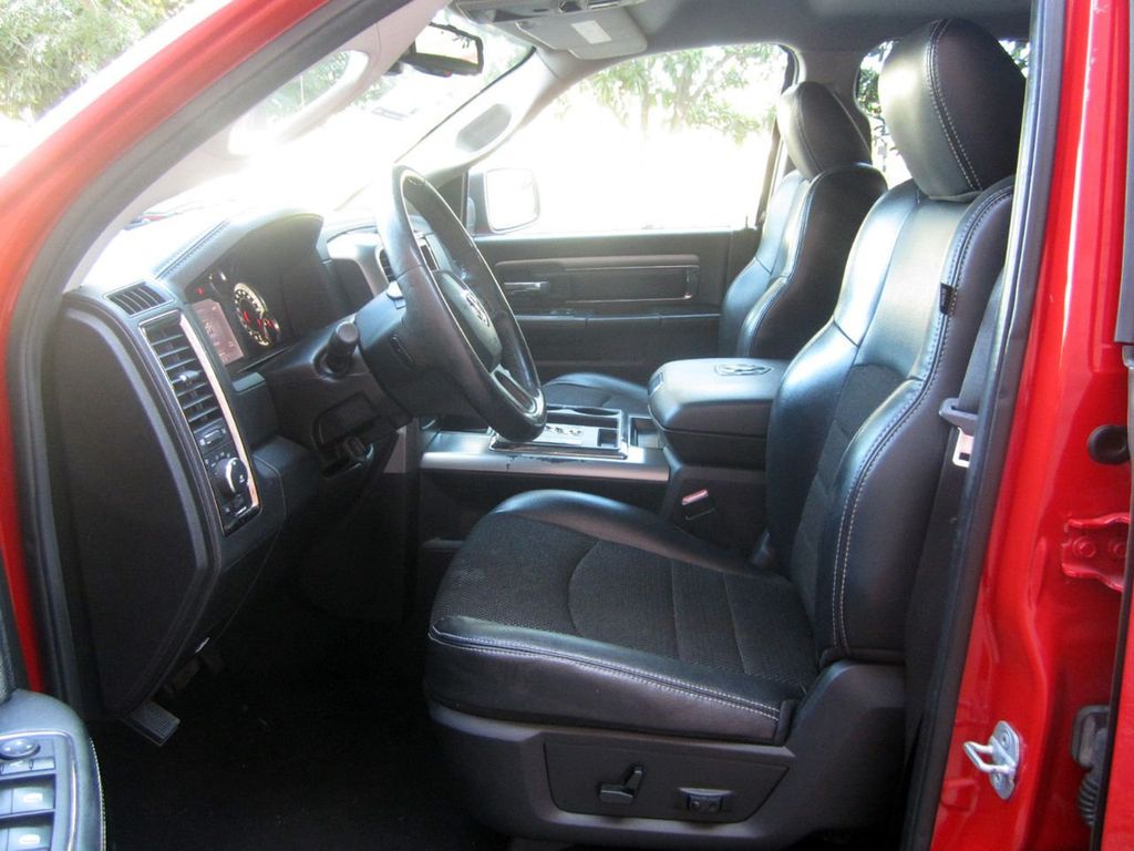 2013 Ram 1500 Sport photo 11