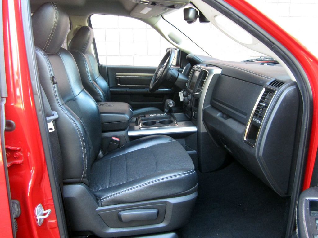 2013 Ram 1500 Sport photo 12