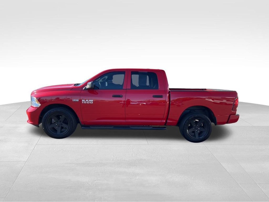 2013 Ram 1500 4WD Crew Cab 140.5" Express - 22638498 - 3