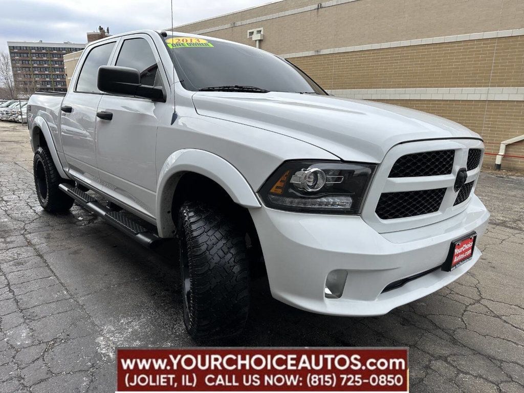 2013 Ram 1500 4WD Crew Cab 140.5" Express - 22770865 - 6