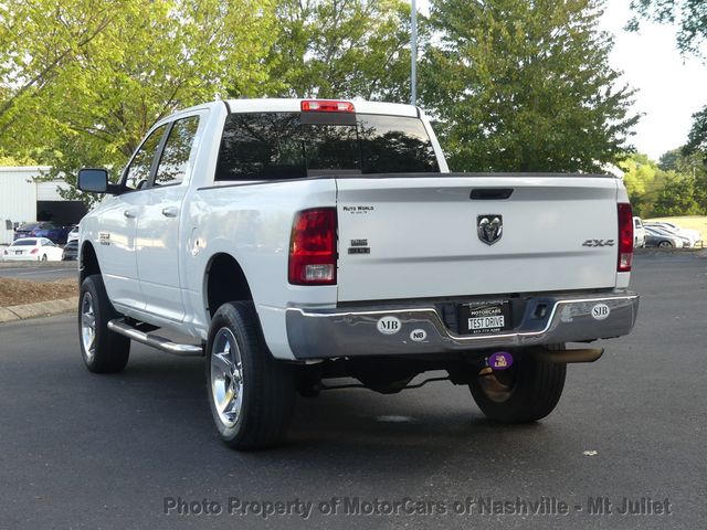 2013 Ram 1500 4WD Crew Cab 140.5" SLT - 23085607 - 10