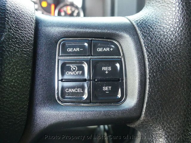 2013 Ram 1500 4WD Crew Cab 140.5" SLT - 23085607 - 32
