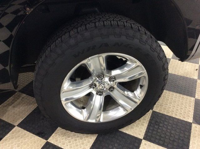 2013 Ram 1500 4WD Crew Cab 140.5" Sport - 22873060 - 27