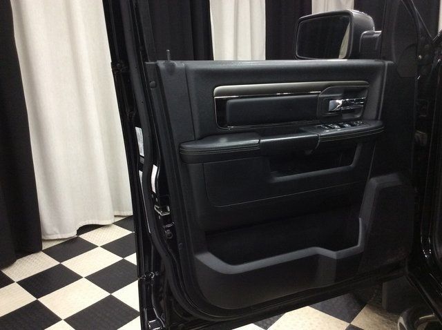 2013 Ram 1500 4WD Crew Cab 140.5" Sport - 22873060 - 6