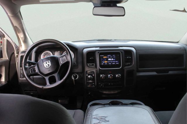 2013 Ram 1500 4WD Crew Cab 140.5" Tradesman - 23013503 - 4