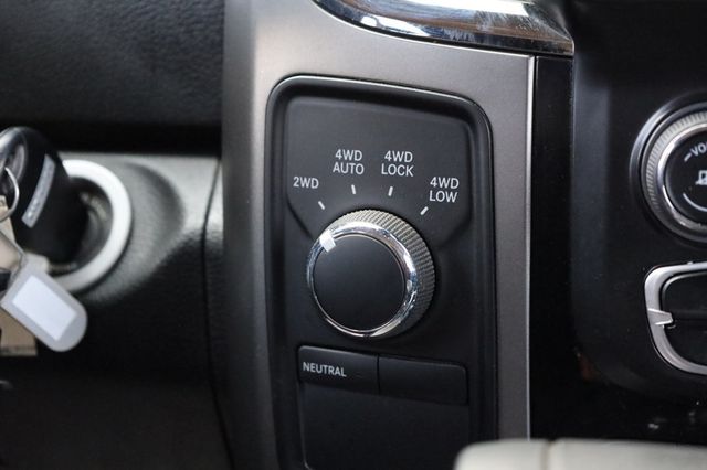 2013 Ram 1500 4WD Crew Cab 149" Sport - 22932935 - 30