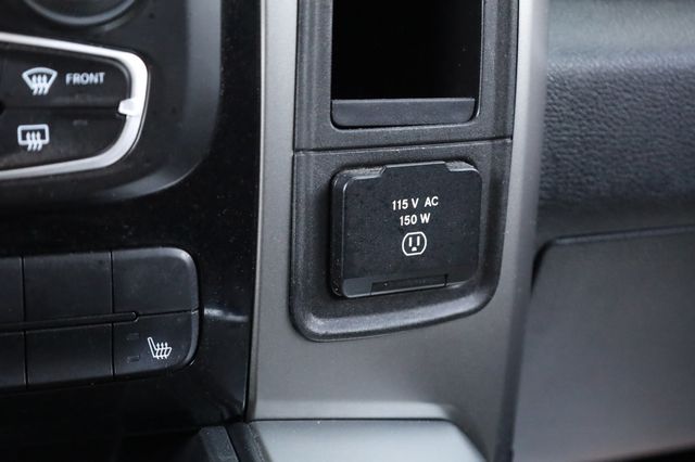 2013 Ram 1500 4WD Crew Cab 149" Sport - 22932935 - 31