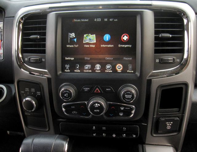 2013 Ram 1500 4WD Quad Cab 140.5" Sport - 22975623 - 22