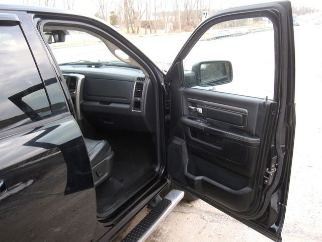 2013 Ram 1500 4WD Quad Cab 140.5" Sport - 22975623 - 23