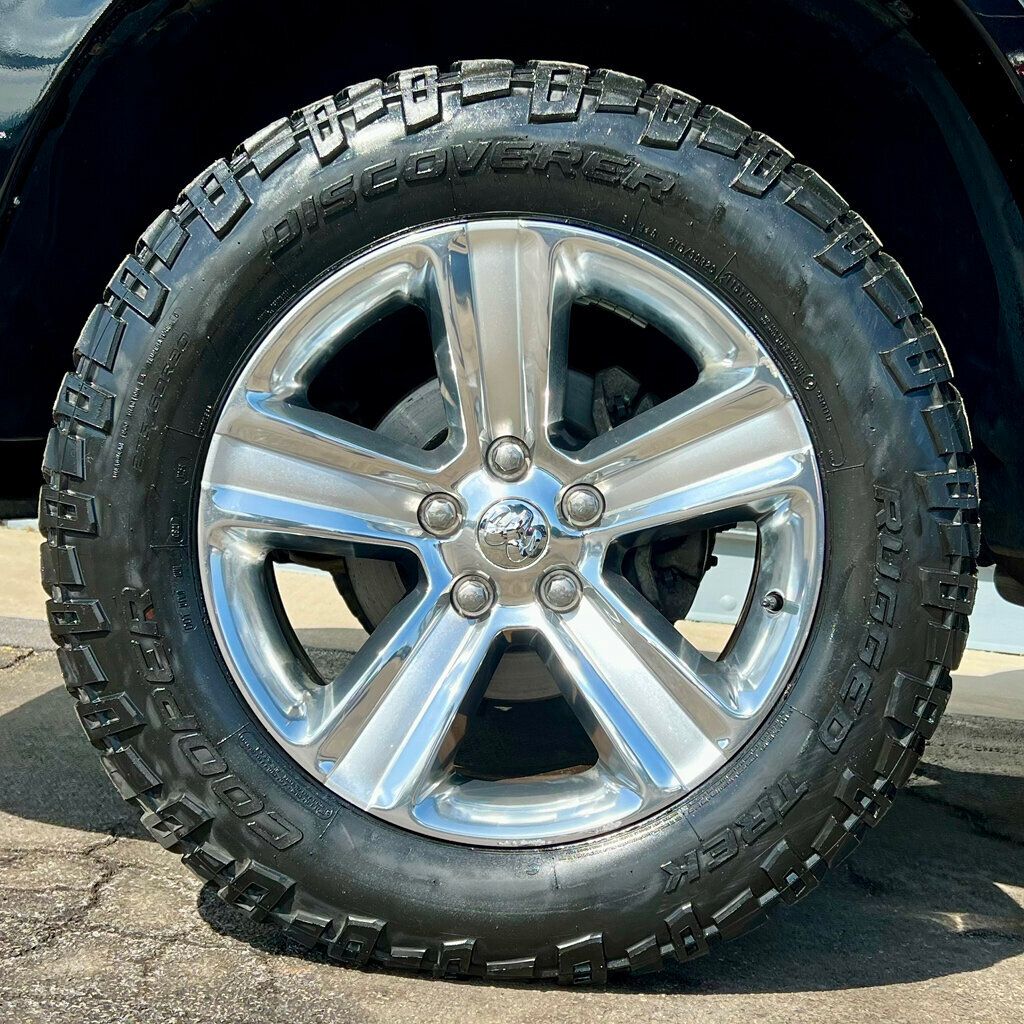 2013 Ram 1500 4WD Quad Cab 140.5" Sport - 22950216 - 27