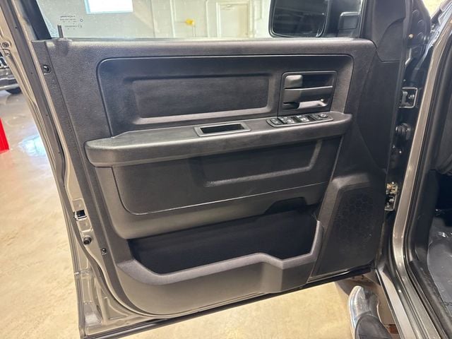 2013 Ram 1500 4WD Quad Cab 140.5" Tradesman - 22975230 - 20