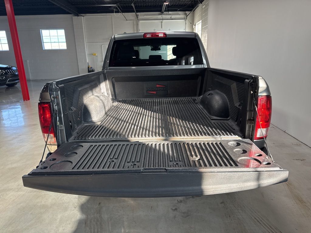 2013 Ram 1500 4WD Quad Cab 140.5" Tradesman - 22975230 - 26