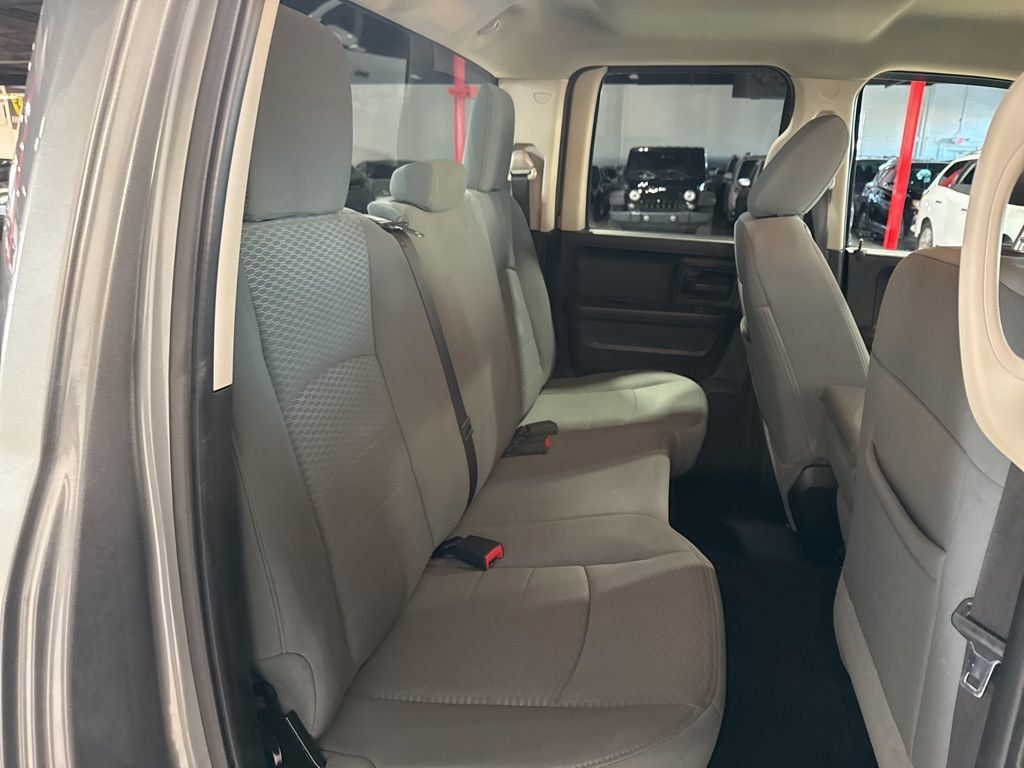 2013 Ram 1500 4WD Quad Cab 140.5" Tradesman - 22975230 - 32