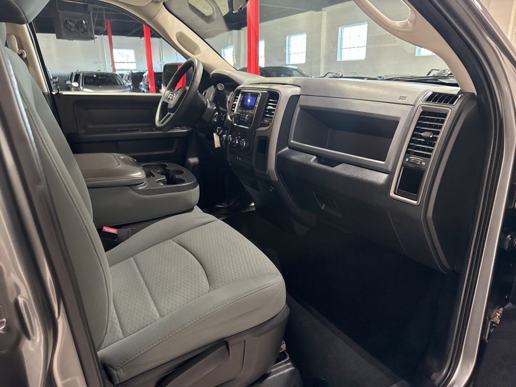 2013 Ram 1500 4WD Quad Cab 140.5" Tradesman - 22975230 - 35