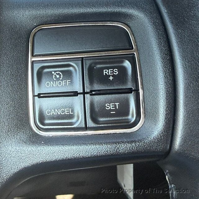 2013 Ram 1500 4WD QUAD CAB BIGHORN W/LUXURY PACKAGE - 22999026 - 27