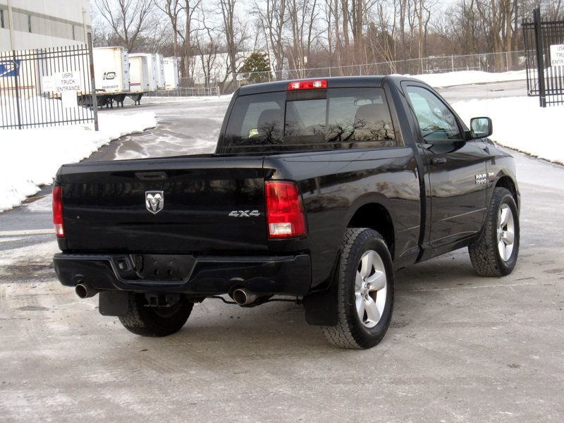 2013 Ram 1500 4WD Reg Cab 120.5" Express - 22983560 - 11