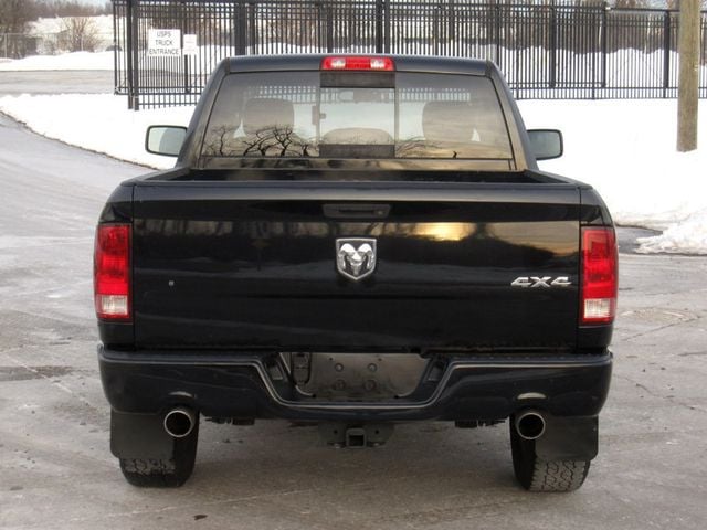 2013 Ram 1500 4WD Reg Cab 120.5" Express - 22983560 - 13