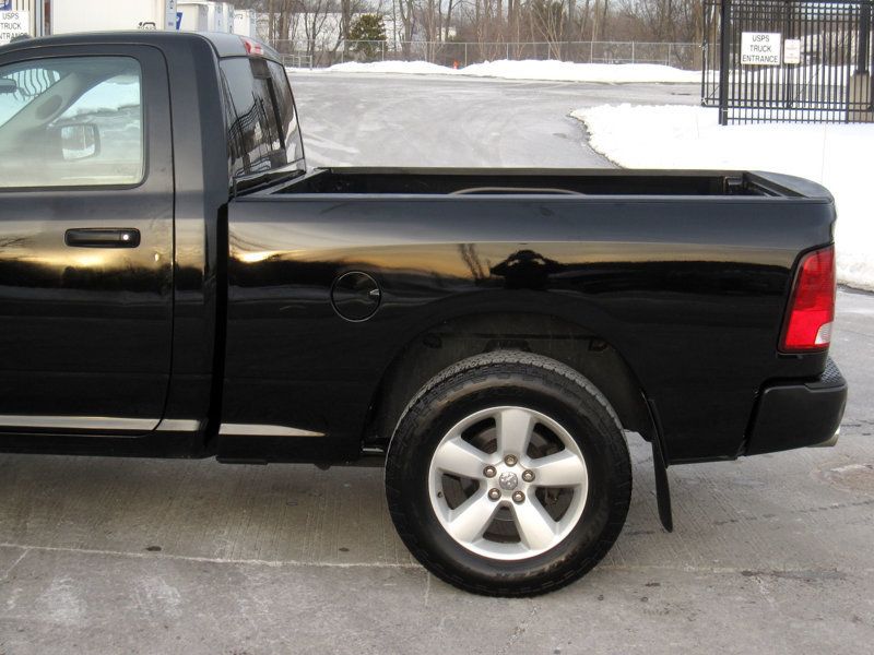 2013 Ram 1500 4WD Reg Cab 120.5" Express - 22983560 - 7