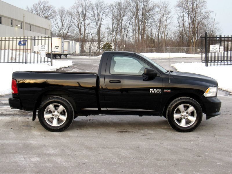 2013 Ram 1500 4WD Reg Cab 120.5" Express - 22983560 - 8