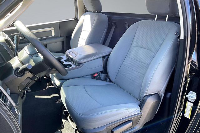 2013 Ram 1500 4WD Reg Cab 120.5" Express - 22996836 - 9