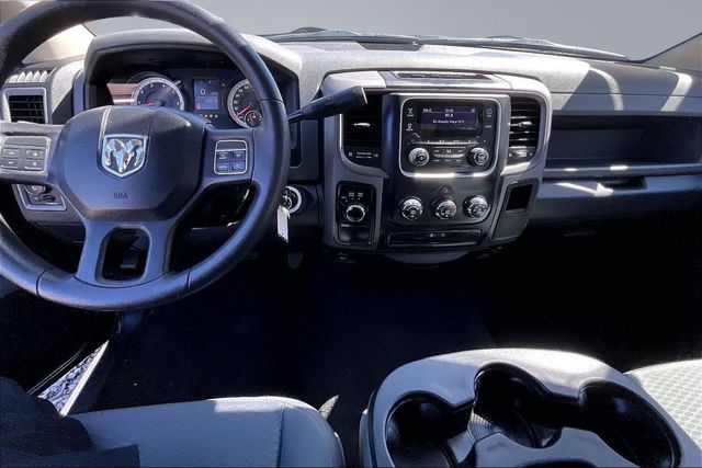 2013 Ram 1500 4WD Reg Cab 120.5" Express - 22996836 - 19