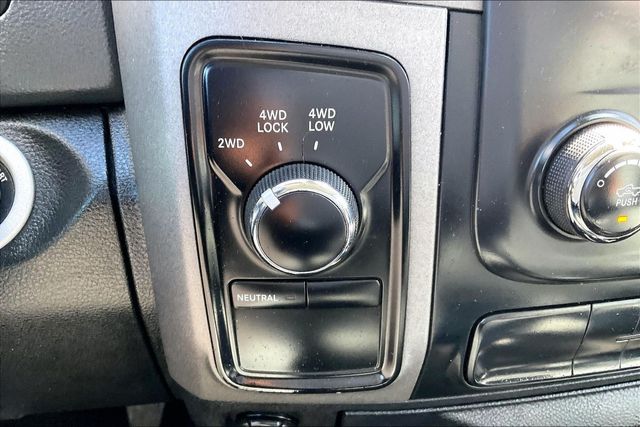 2013 Ram 1500 4WD Reg Cab 120.5" Express - 22996836 - 25